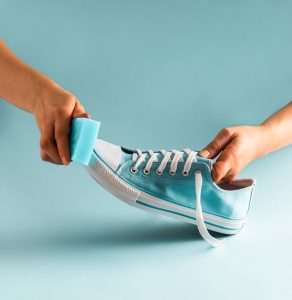 ShoeCleaningHandyhubSub1 - HandyHub